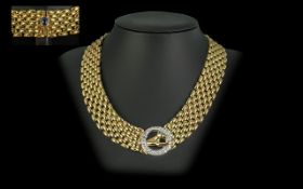 A Stunning Quality Contemporary Ladies 18ct Diamond Set Gold Brick Chain Designer Choker Necklace.