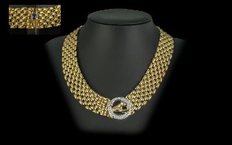 A Stunning Quality Contemporary Ladies 18ct Diamond Set Gold Brick Chain Designer Choker Necklace.