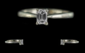An Excellent Platinum Single Stone Diamond Set Ring. Stamped 950 Platinum to Shank. The Step-cut