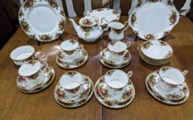 Royal Albert 'Old Country Roses' Tea Set, comprising teapot, milk jug, sugar bowl (crack), 6 x cups,