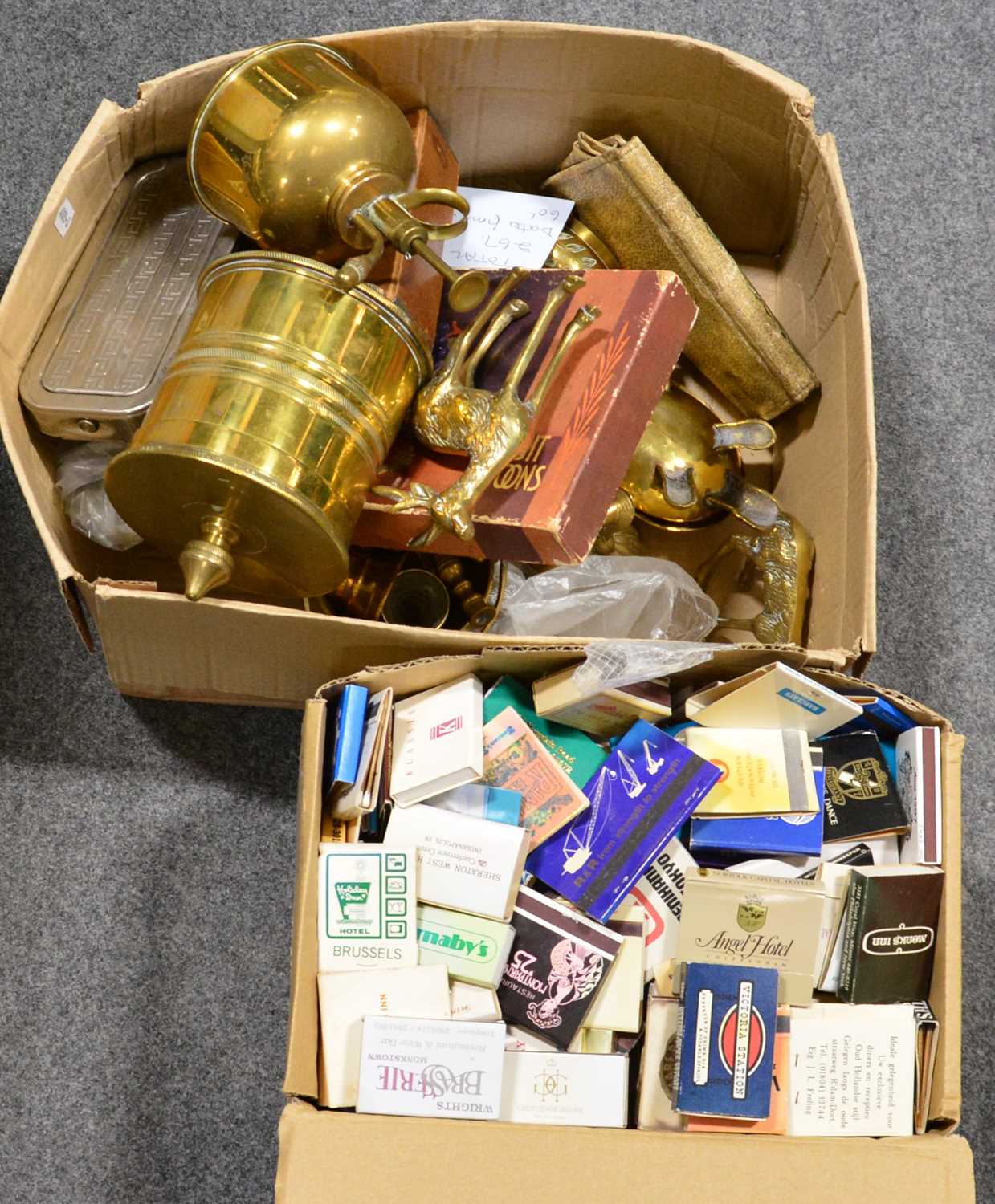 Quantity of brass and metalware and coinage etc - Image 2 of 2