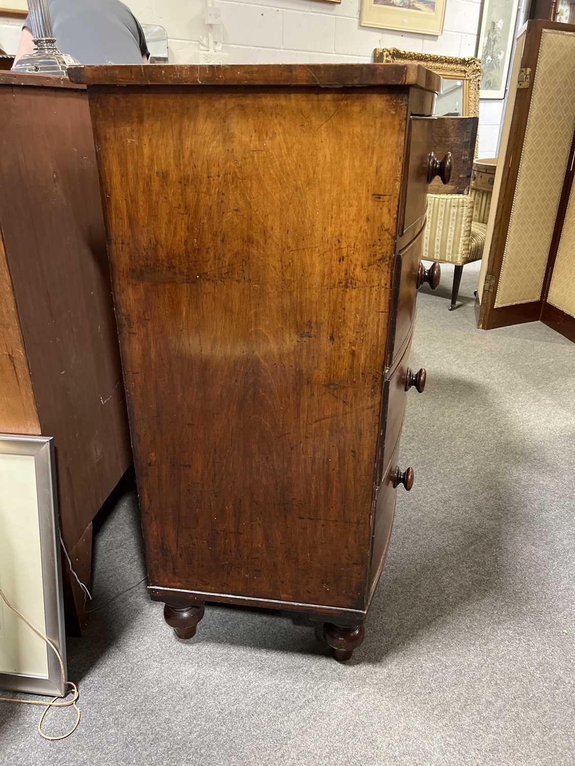 Victorian mahogany bowfront chest of drawers, - Image 7 of 9