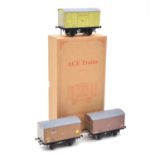 ACE trains O gauge model railway wagons set, set 2 including BR XP Bauxite; SR Meat wagon; Banana