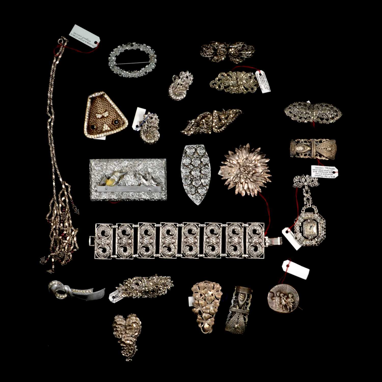 Twenty pieces of vintage white metal and marcasite jewellery.