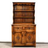 Reproduction oak dresser, of small size.