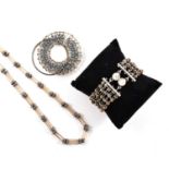YEN Jewellery - a Brutalist design silver necklace and bracelet, clip brooch.