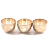 Three small silver tumbler cups, Tessiers, London 1973