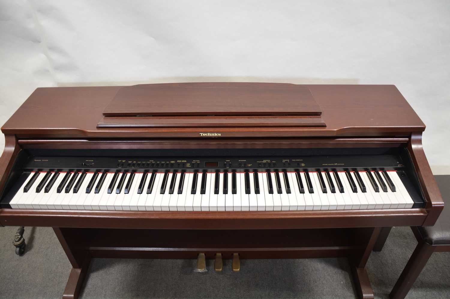 Technics electric piano, - Image 2 of 2