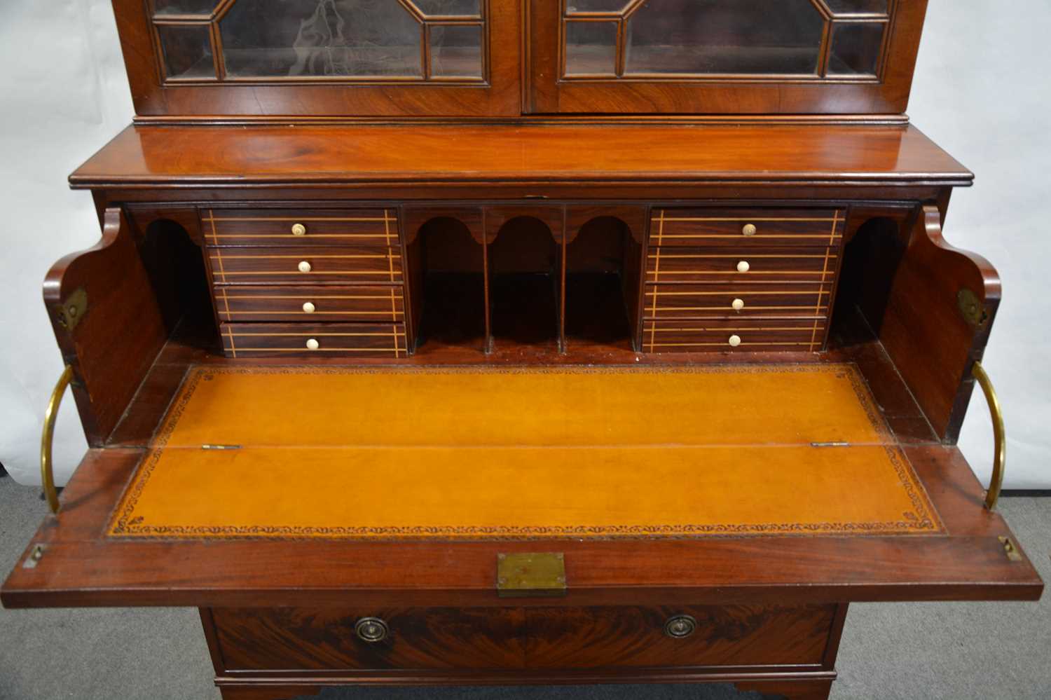 George IV mahogany bookcase secretaire, - Image 3 of 3