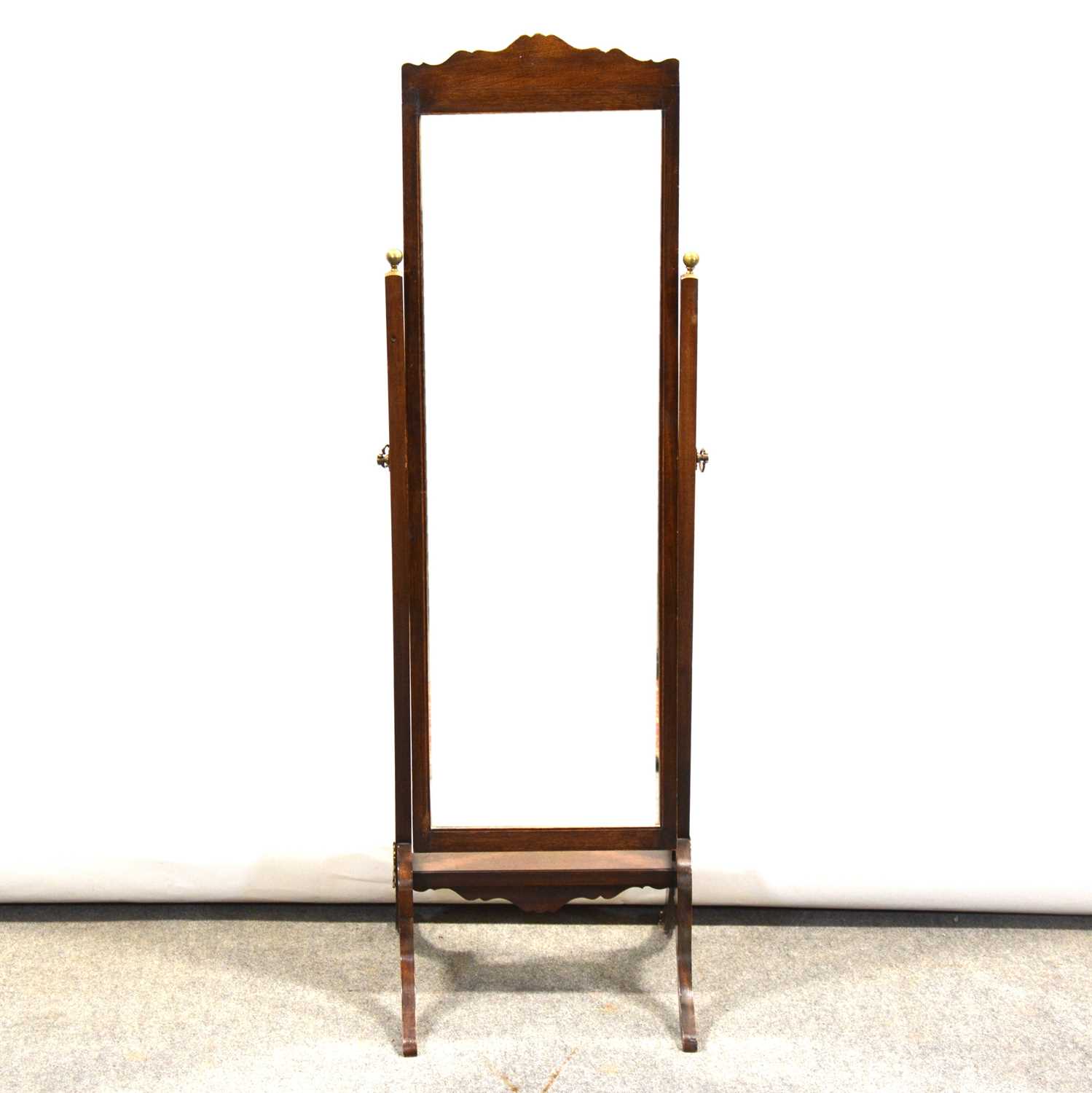 Small cheval mirror,