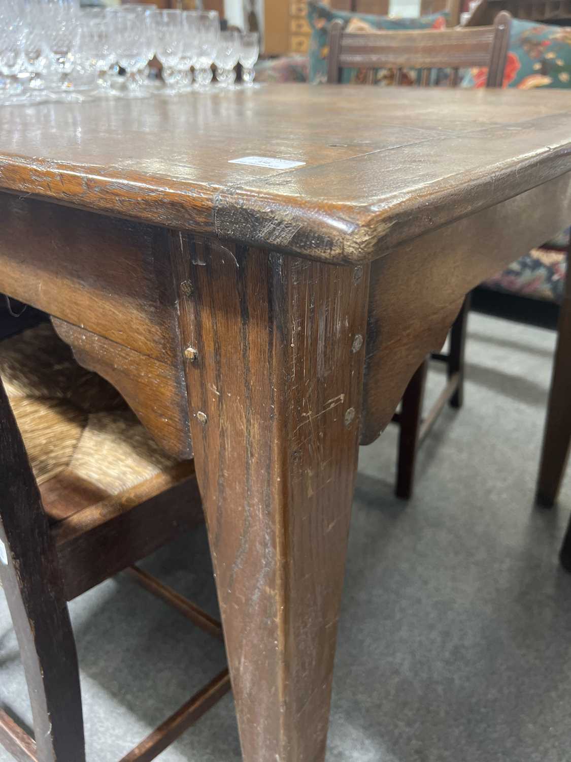 Oak farmhouse table, - Image 3 of 6