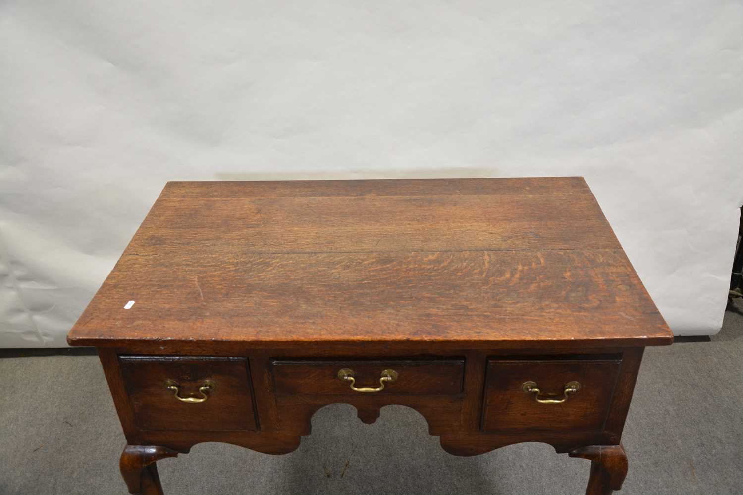 Victorian oak writing table, - Image 2 of 2