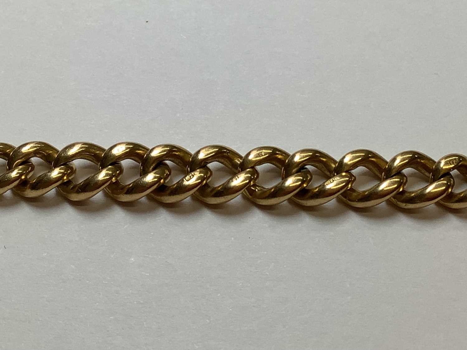An 18 carat yellow gold single Albert watch chain. - Image 7 of 7