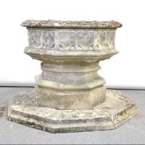 Haddonstone font,