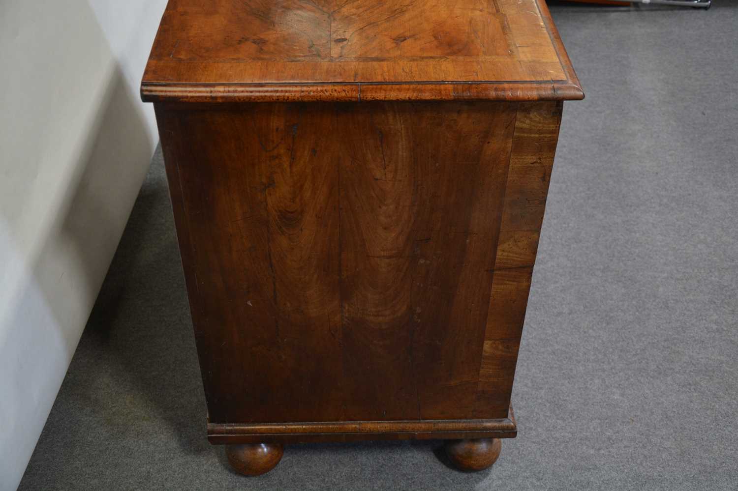 Early 18th century walnut chest of drawers, - Image 7 of 13