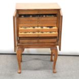 Early 20th century oak microscope slide cabinet, with a large quantity of slides