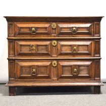 Joined oak chest of drawers, 17th Century,