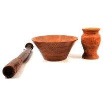 Box of treen and wooden items