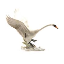 Hutschenreuther hard-paste porcelain model of a swan in flight
