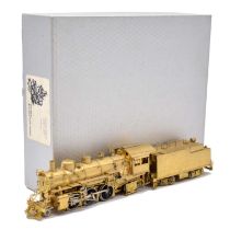 Brass HO gauge steam locomotive and tender, boxed