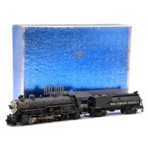 Balboa HO gauge steam locomotive and tender, brass model, boxed