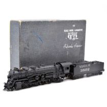United Scale Models HO gauge steam locomotive and tender, brass model, boxed