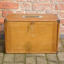 Moore & Wright engineers tool chest / box