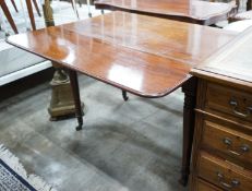 A Regency mahogany Pembroke table, width 98cm, depth 52cm, height 72cm