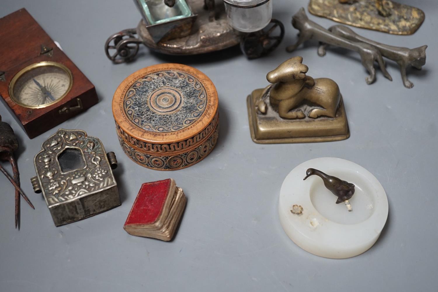 A selection of various miscellaneous items, to include a pair of 19th century cock fighting spurs, a - Image 8 of 8