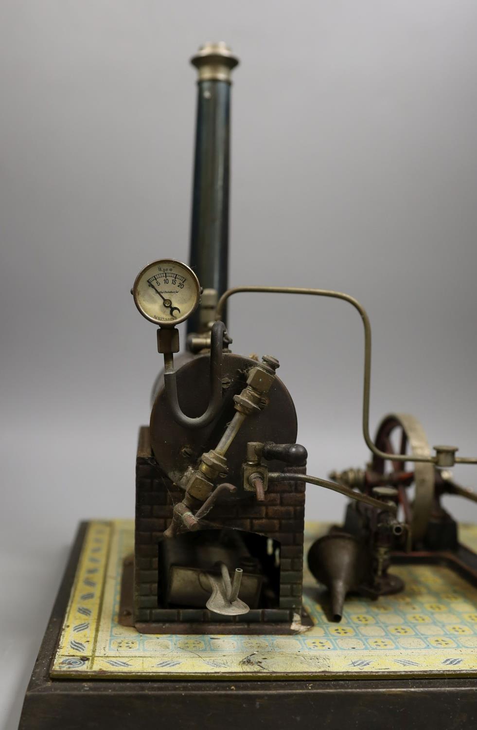 Gebruder Bing - tinplate stationary steam plant, single cylinder, rare, in original pine box, and - Image 5 of 10