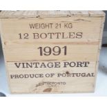 A case of twelve bottles of Graham's Vintage Port, 1991