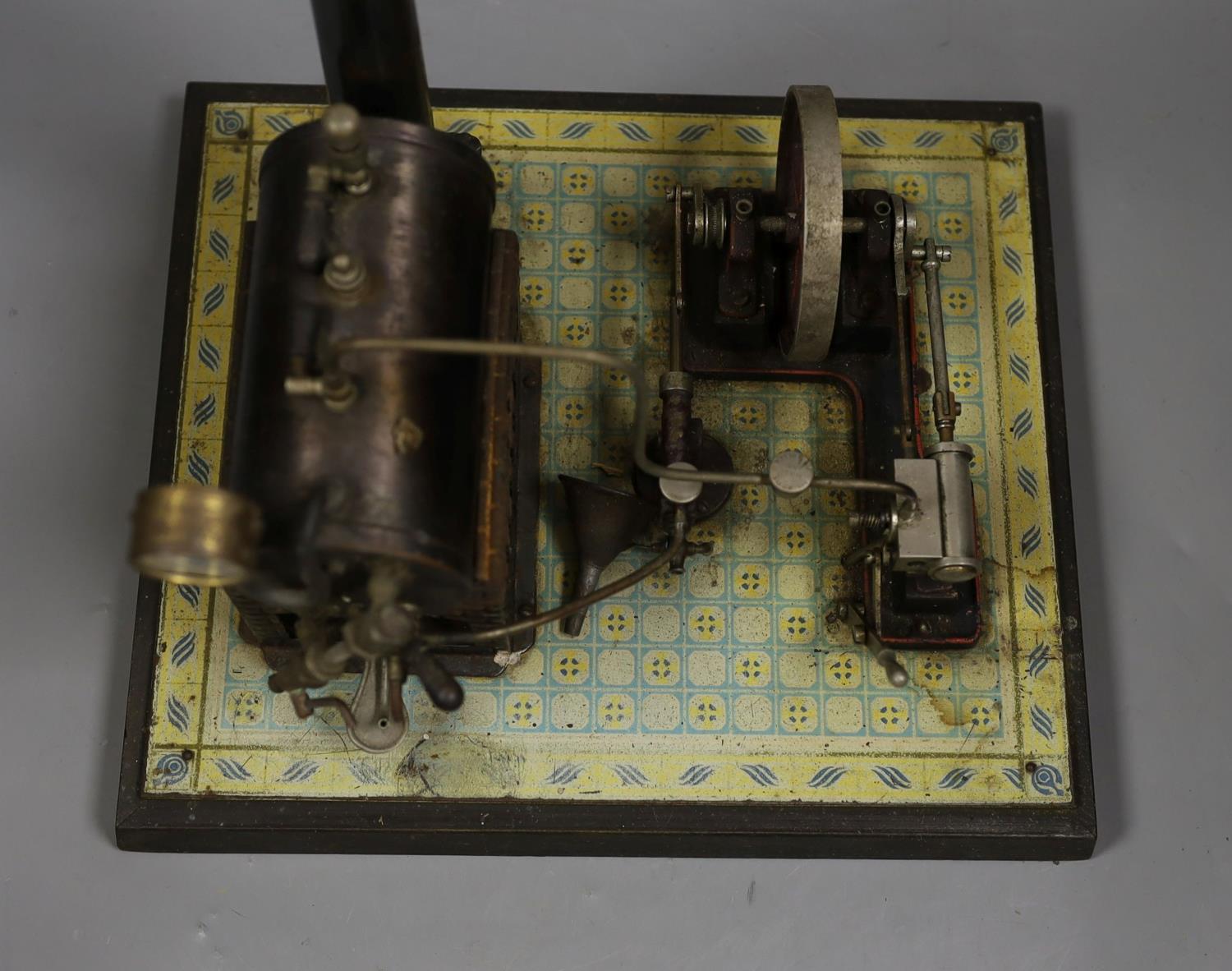 Gebruder Bing - tinplate stationary steam plant, single cylinder, rare, in original pine box, and - Image 8 of 10