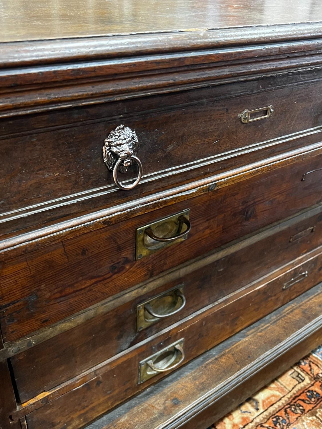 A 19th century French oak and pine commode, length 154cm, depth 66cm, height 97cm - Image 3 of 4