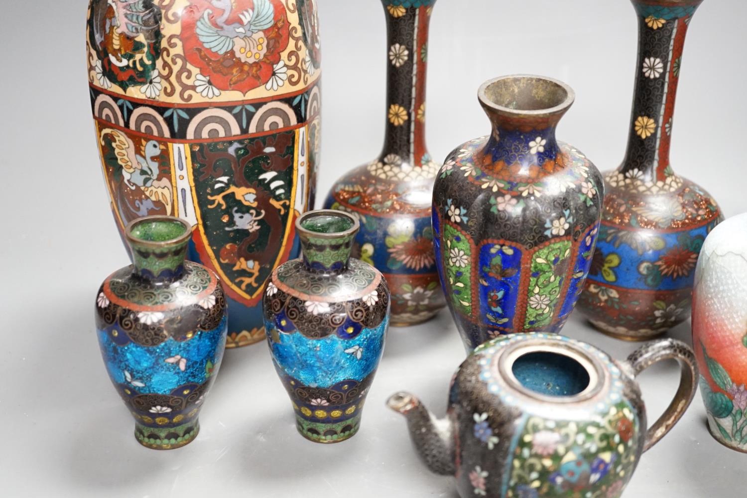 A group of Japanese cloisonné enamel vases and a teapot, Meji, 24cm high - Image 3 of 6