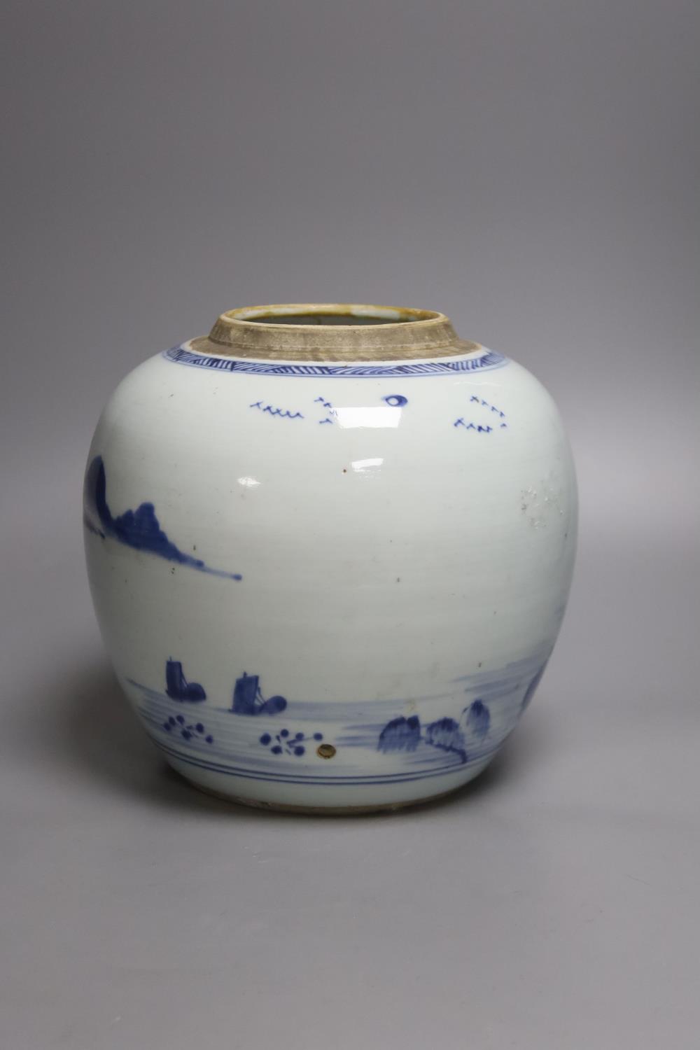 An 18th century Chinese blue and white jar, height 22cm - Image 2 of 4