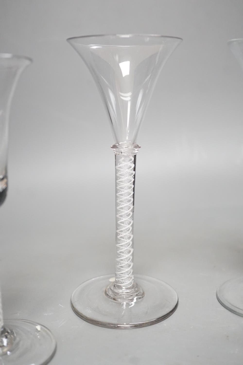 Three opaque or airtwist stem drinking glasses together with a Toddy lifter - 18cm high - Image 4 of 6