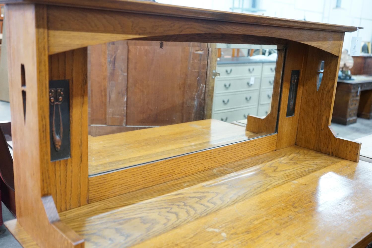 An Art Nouveau oak mirror back sideboard, length 122cm, depth 55cm, height 145cm - Image 3 of 5