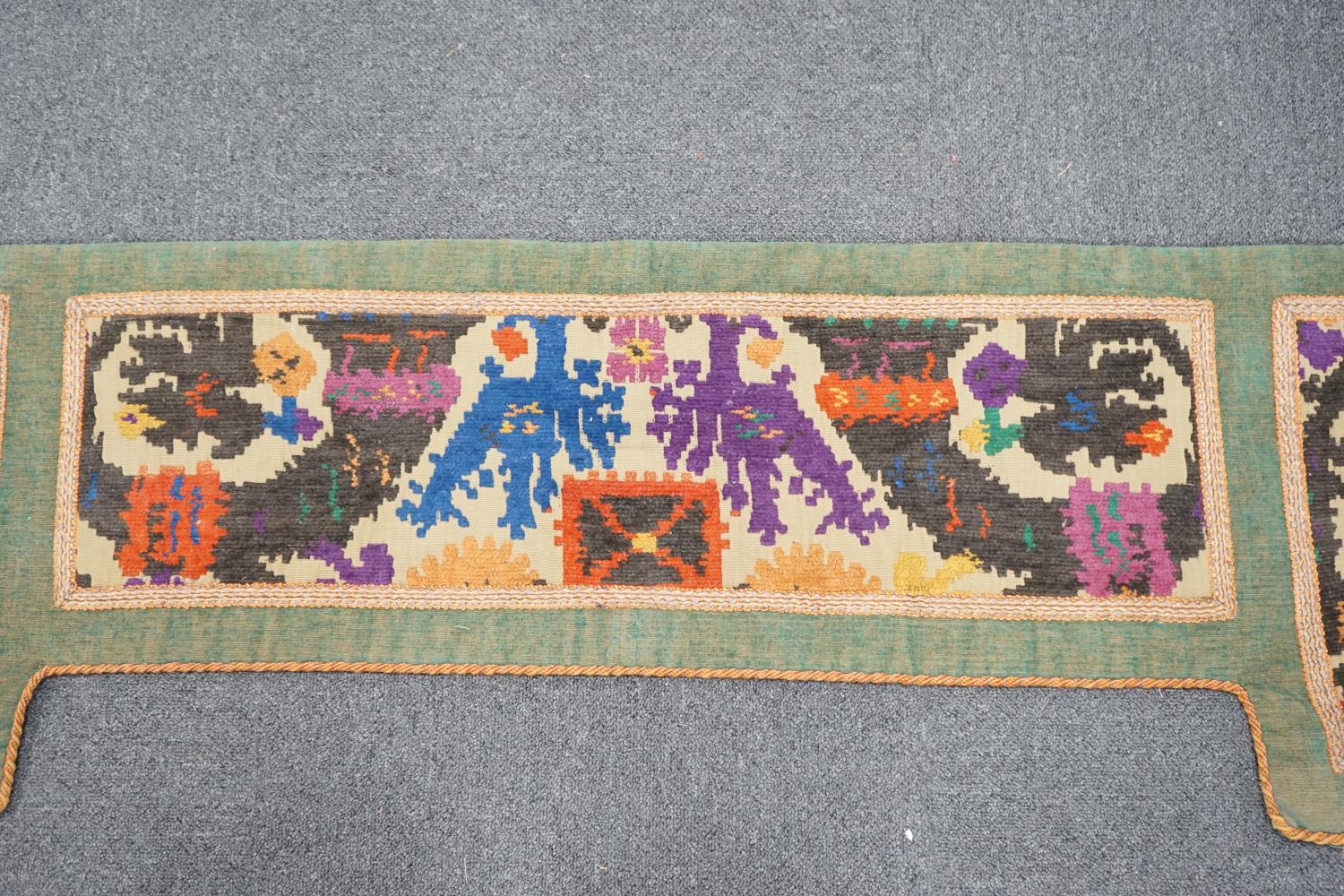 A 1920's English needlework pelmet - Image 3 of 3