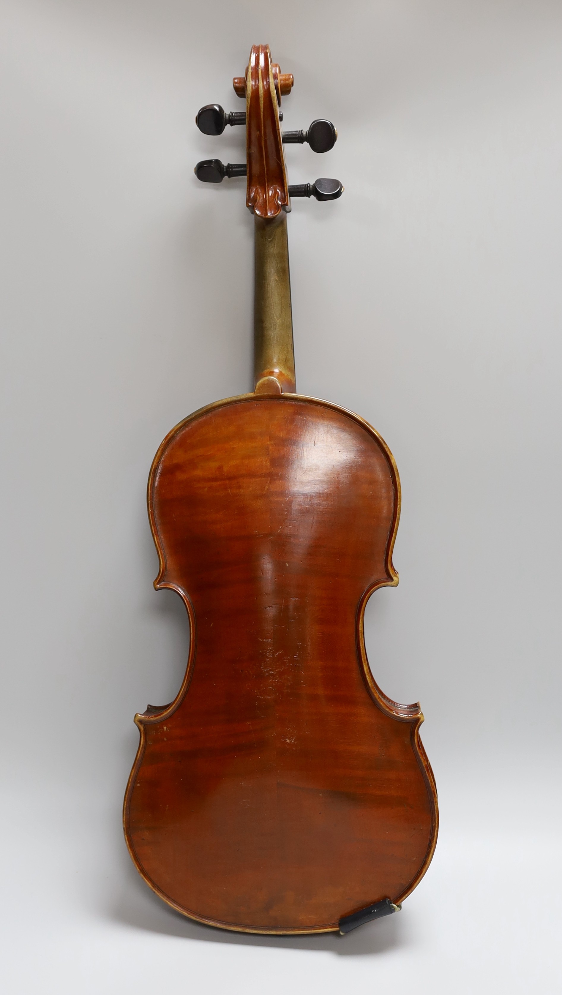 An early 20th century French viola labelled and branded Guastave Villaume, dated 1927, length of - Image 2 of 7