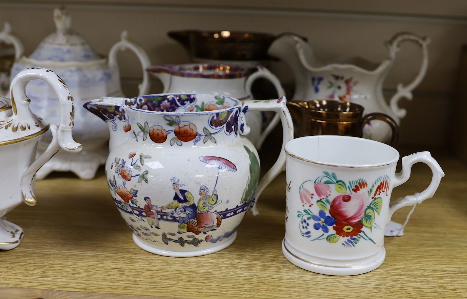 A collection of Victorian porcelain and pottery sucriers and jugs - Image 4 of 5