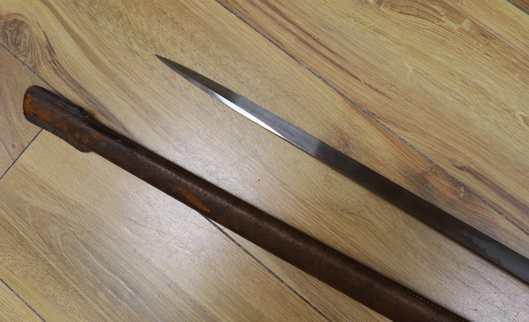 A George V Fenton Brothers Ltd. dress sword and sheath - Image 5 of 5