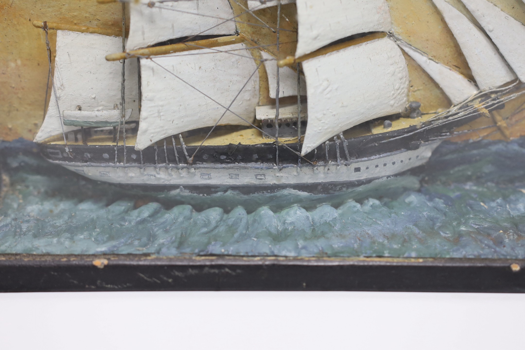 A painted half ship diorama, in glazed frame, 22x29cm - Image 3 of 4