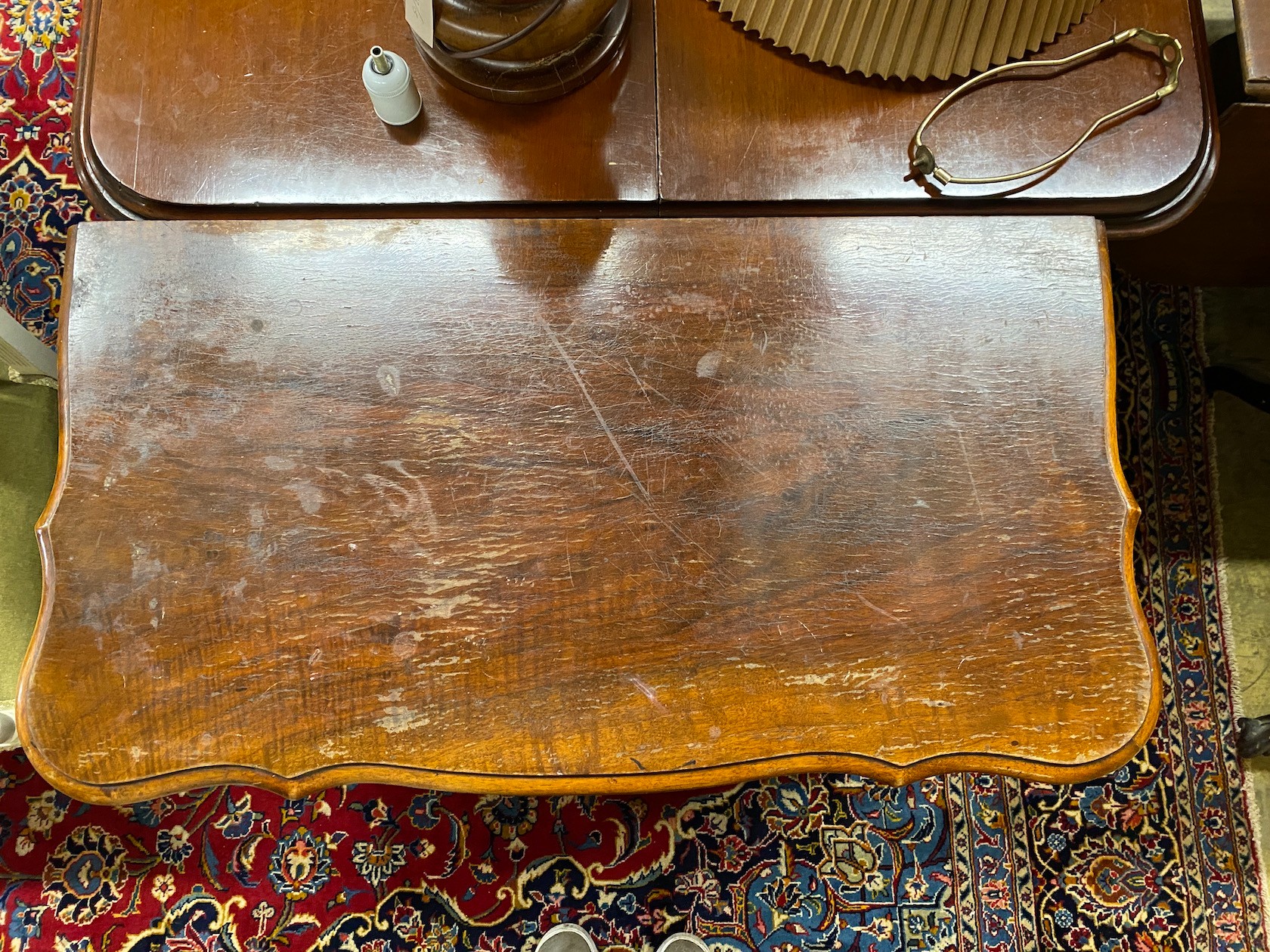 An 18th century style Dutch mahogany three drawer commode, width 85cm, depth 45cm, height 76cm - Image 2 of 2