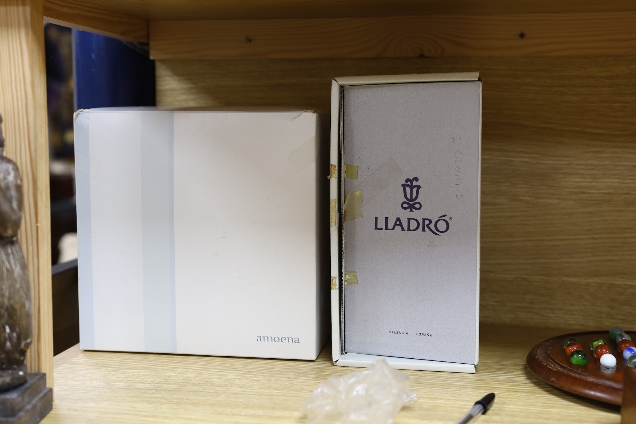 A boxed Lladro figure and another - Image 4 of 4