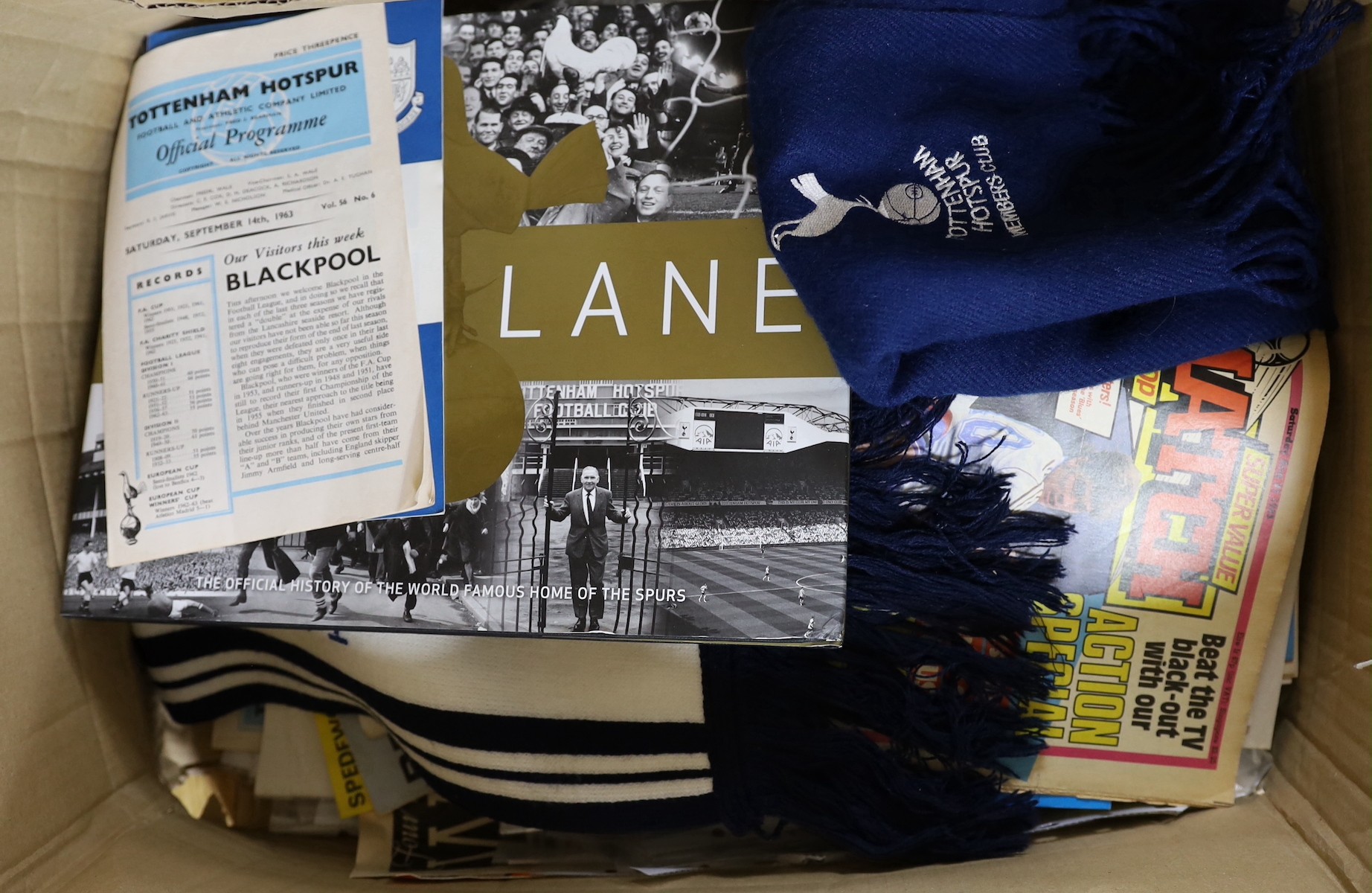 Tottenham Hotspur FC programmes and memorabilia