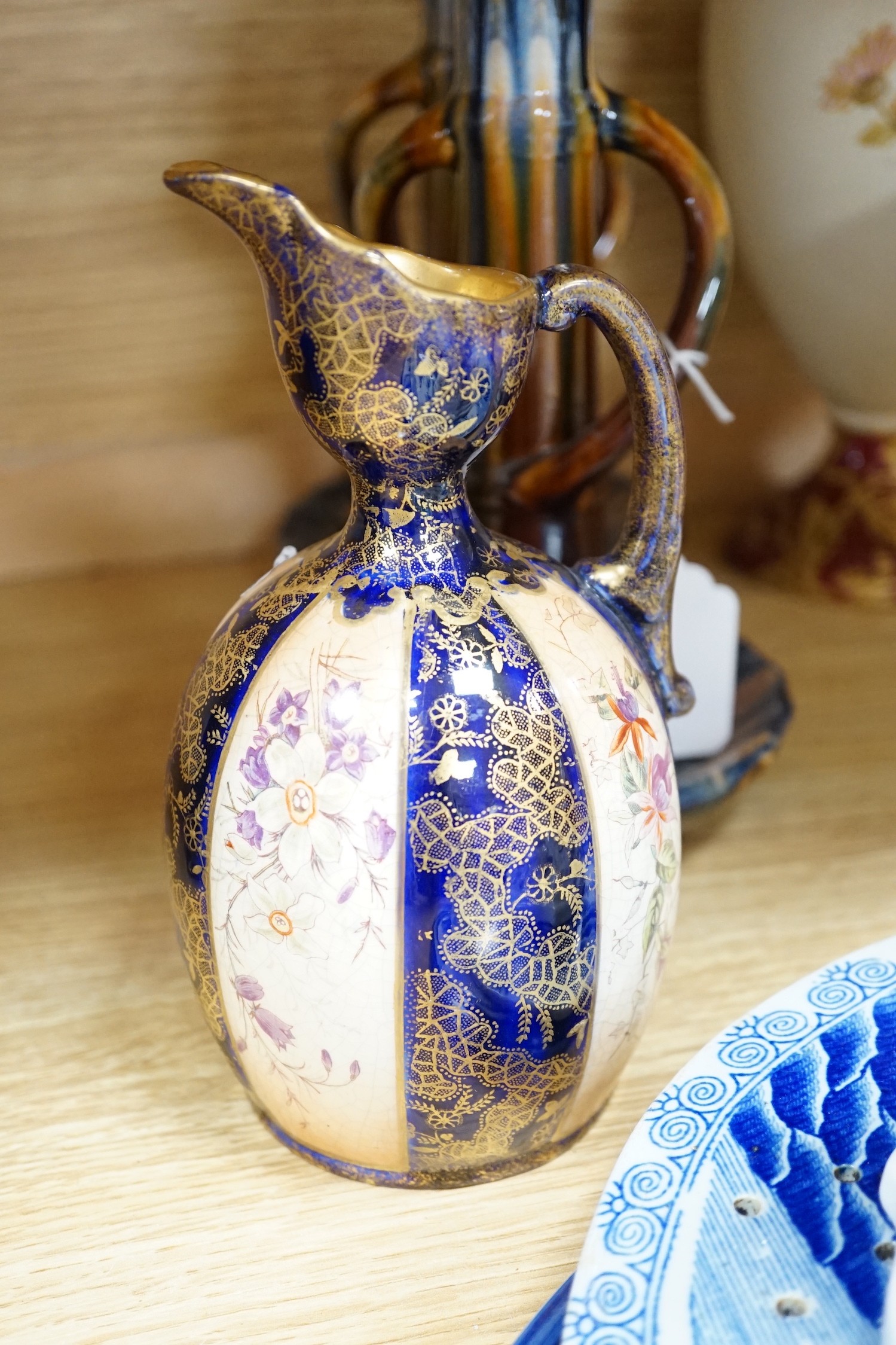 A Victorian blue printed strainer and other various ceramics - Image 6 of 9