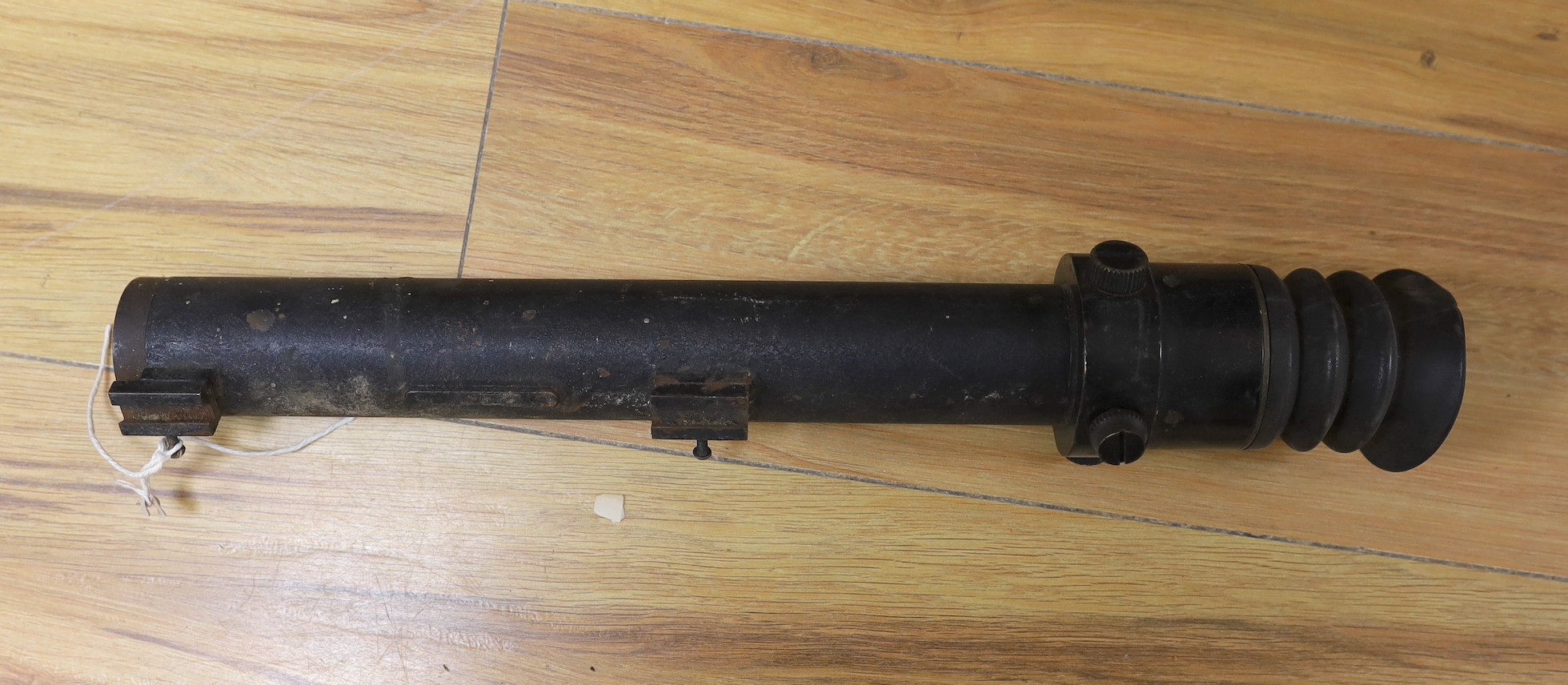 A collection of vintage military equipment, including a WWII British Tank Telescope Sight No. 33 - Image 3 of 4