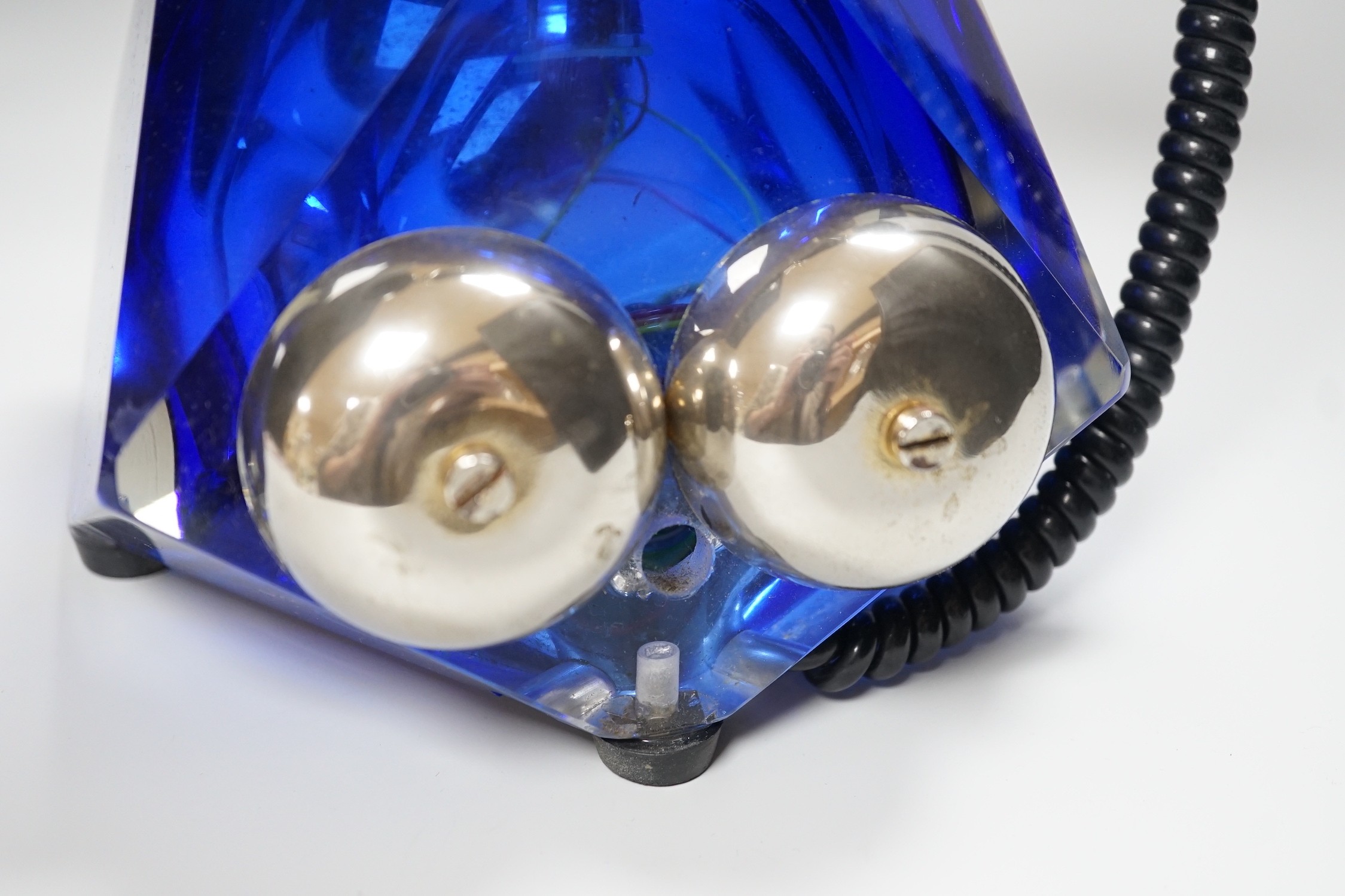 An Italian glass 1960's/70's telephone hand set, 27cm - Image 5 of 6