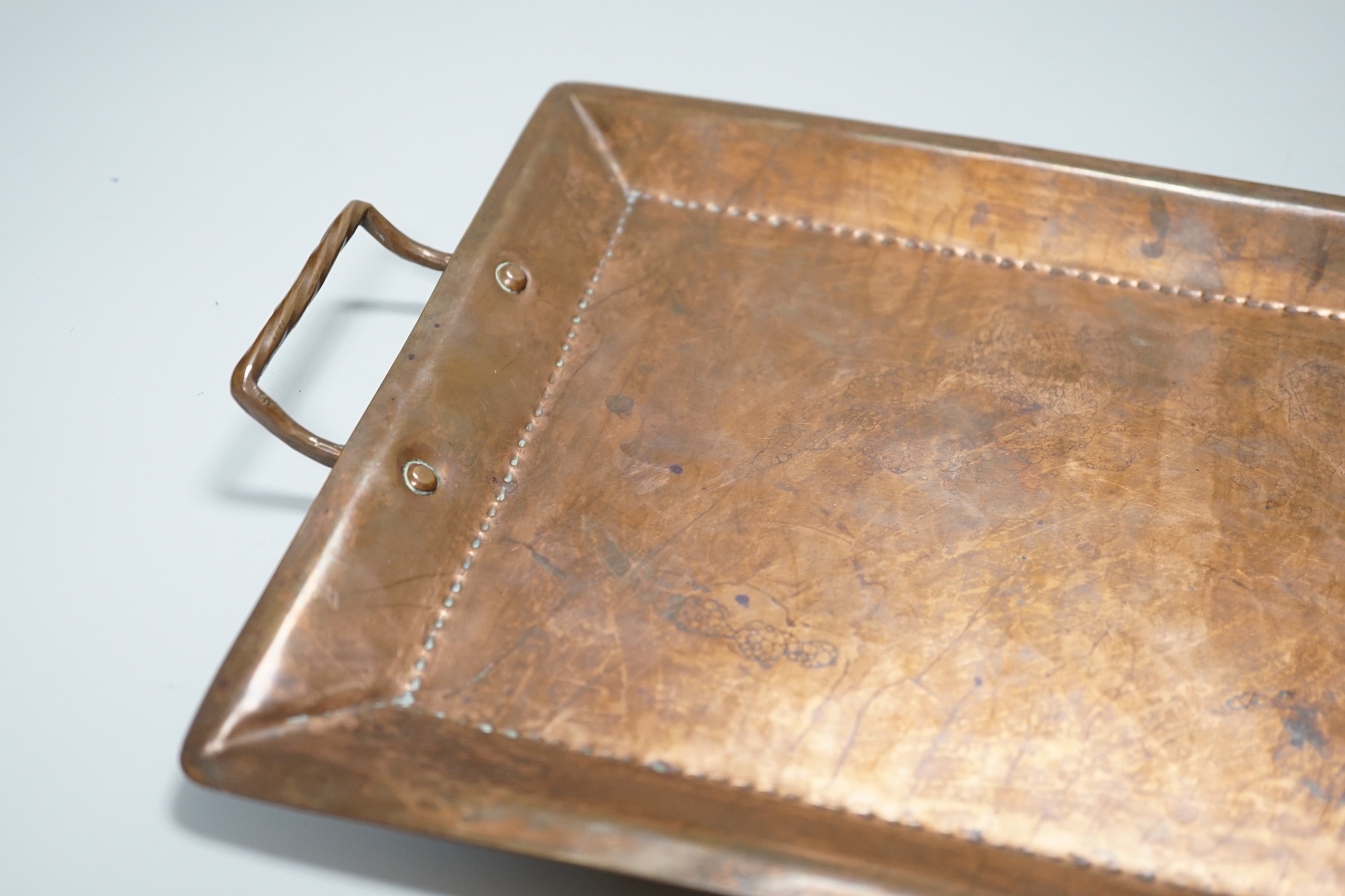 Newton School of Metalwork, Cambridge copper tray by Albert Prime, tutor, 29cm - Image 3 of 5