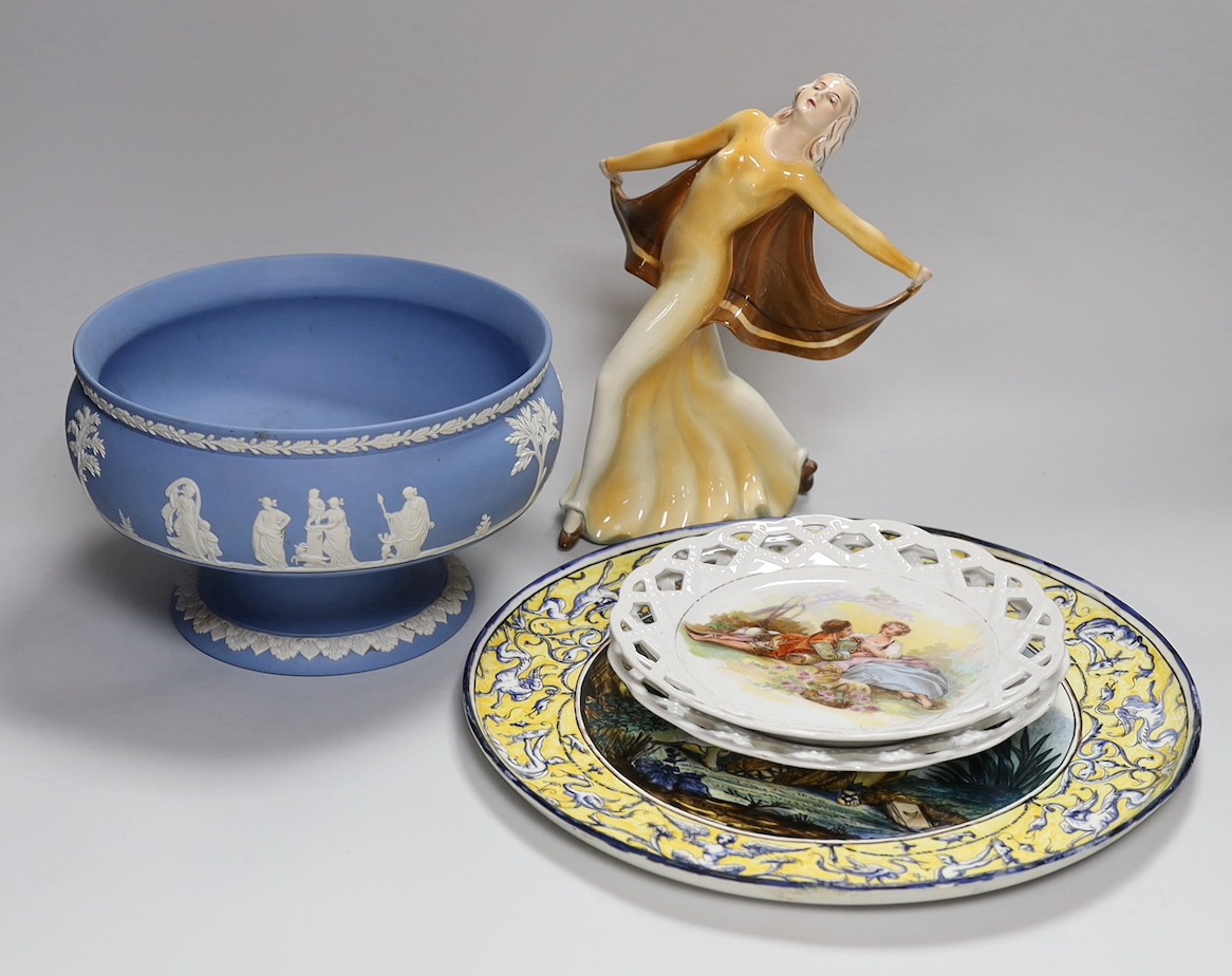 A Gien faience dish, Wedgwood jasper fruit bowl, an Art Deco Katzhutte figure and a pair of